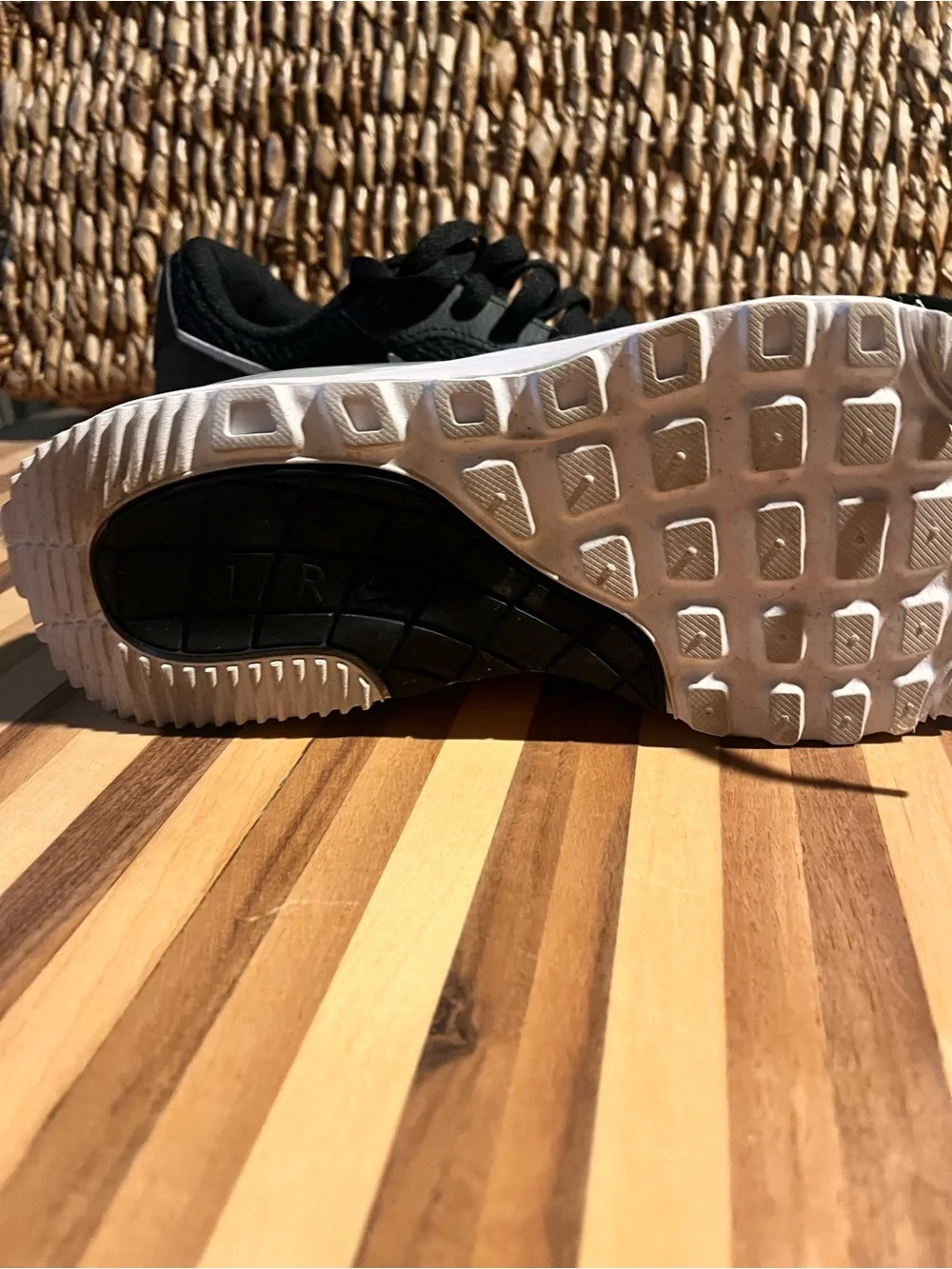 Nike Women's Black Mesh Athletic Sneakers